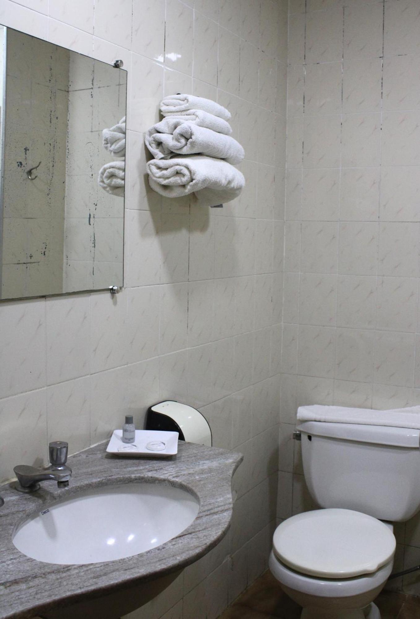 Hotel Dona Beja Araxá Oda fotoğraf
